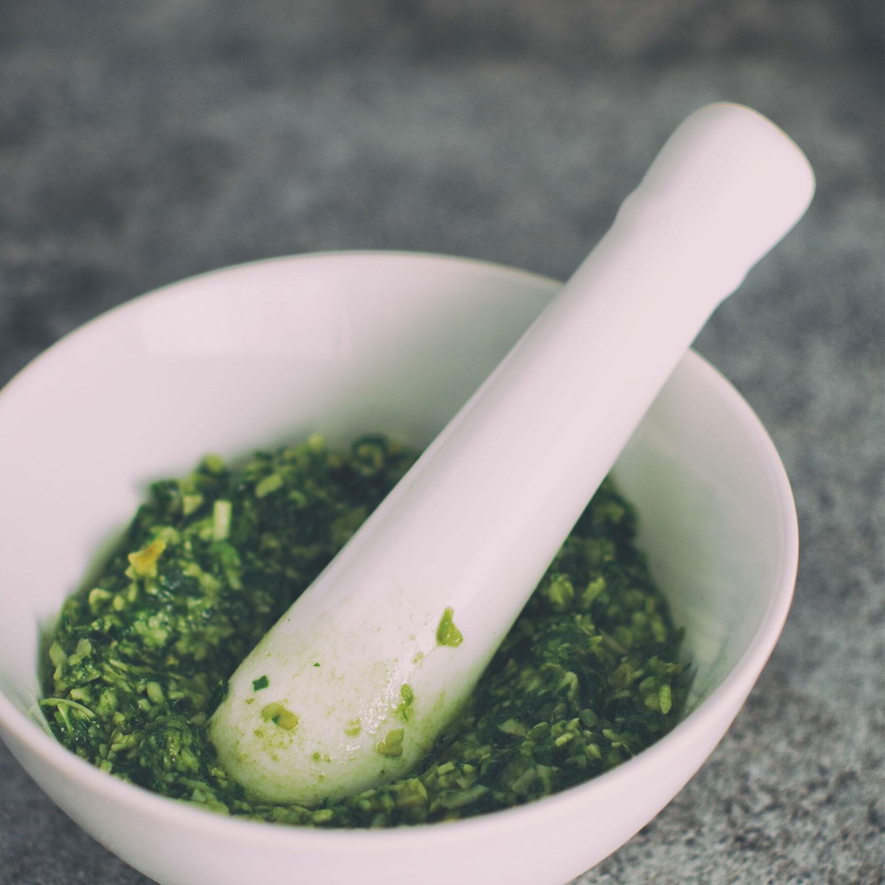 herbs-in-mortar-square
